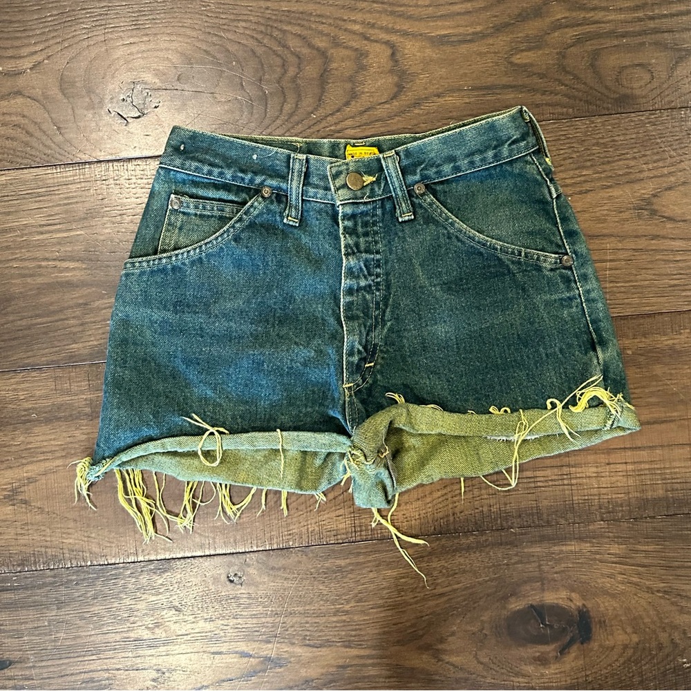 Lee vintage dark green women’s shorts